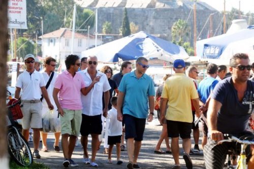 Rus milyarder Abramoviç Bodrum sokaklarında 