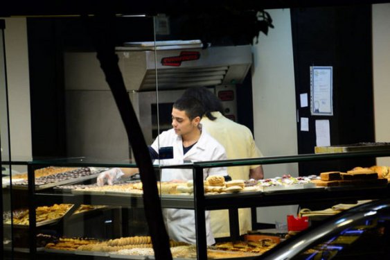 Ameliyatla erkek olan oyuncu Rüzgar Erkoçlar sessizliğini bozdu