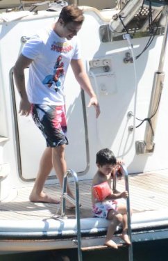 Ebru Şallı ve Sinan Akçıl  Göcek tatilinde