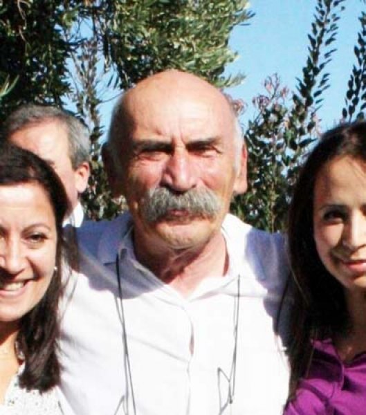 Tuncel Kurtiz'in mezarından şaşırtan görüntü