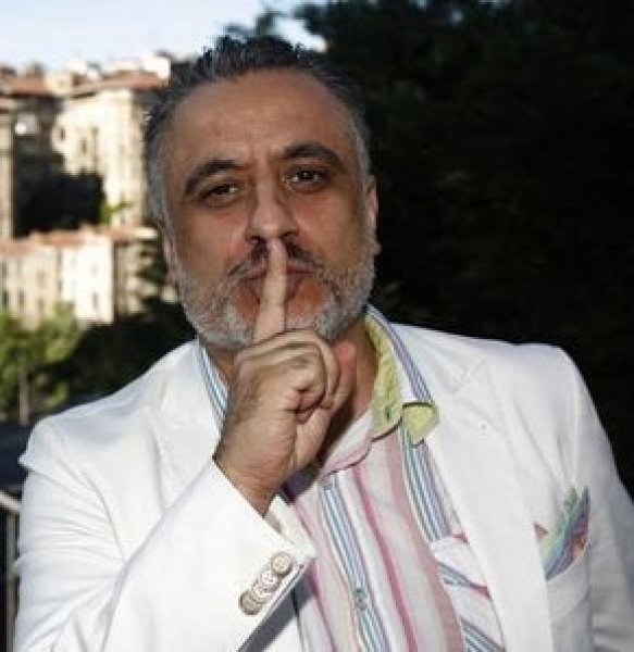 Ünlülerden Kayahan paylaşımları