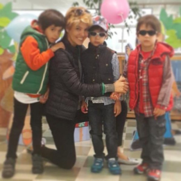 Gülben Ergen minibüse bindi