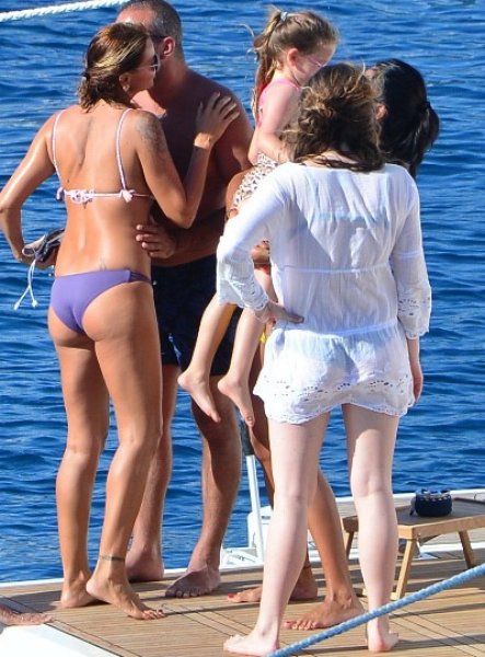 Pınar Altuğ yaz sezonu açtı