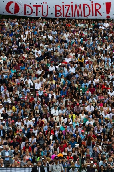 ODTÜ'de mezuniyet töreni yapıldı