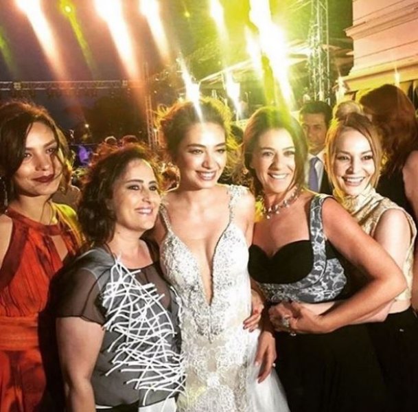 Kadir Doğulu ile Neslihan Atagül evlendi