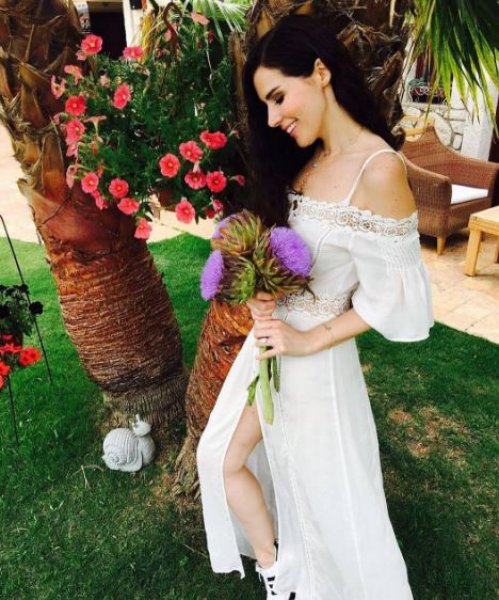 Hatice Şendil'den hamilelik pozu 