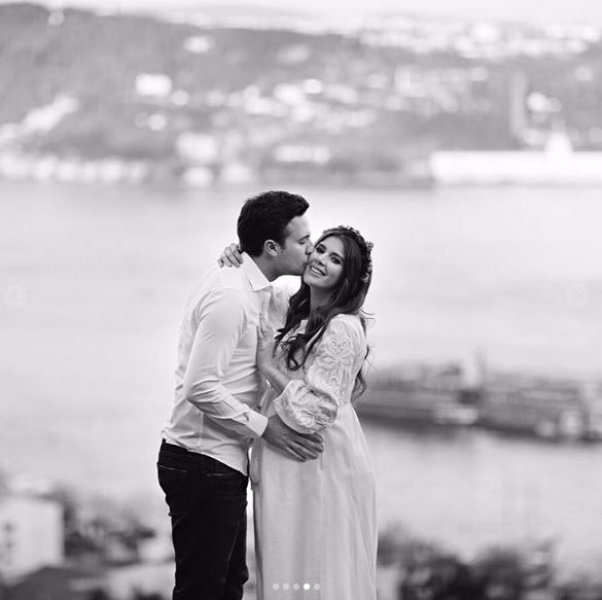 Hatice Şendil ile Burak Sağyaşar'ın heyecanlı bekleyişi