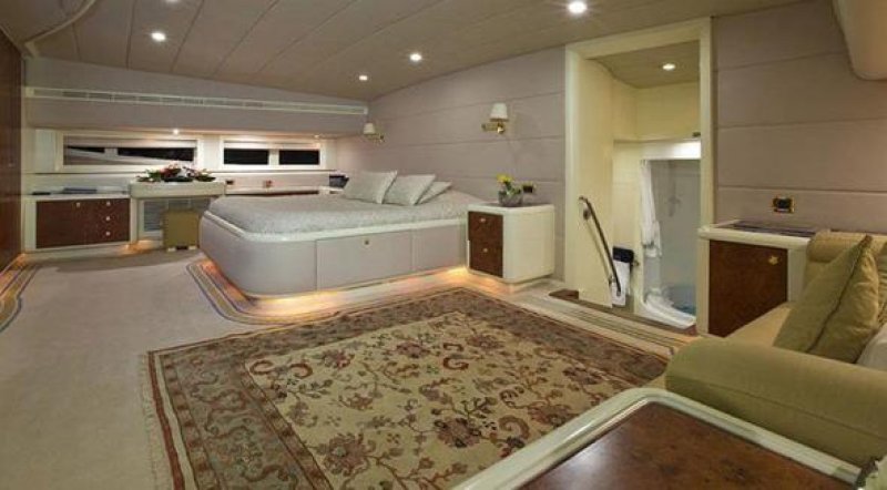 Sibel Can'ın lüks tatili