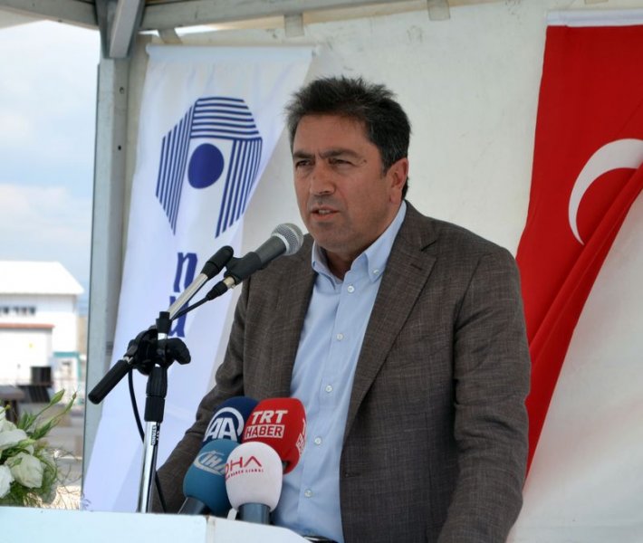 İzmit Körfez Geçiş Köprüsü'nün en ağır tabliyesi yerleştiriliyor