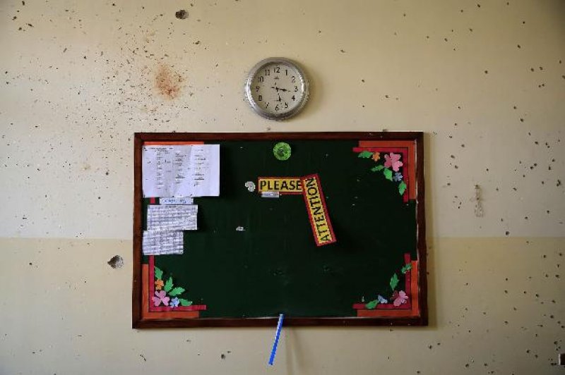 Pakistan'da Taliban'ın okul katliamından görüntüler