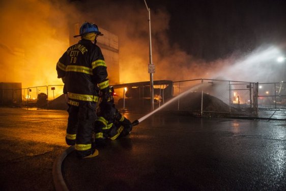 ABD'de siyahi gencin cenazesinde olaylar çıktı