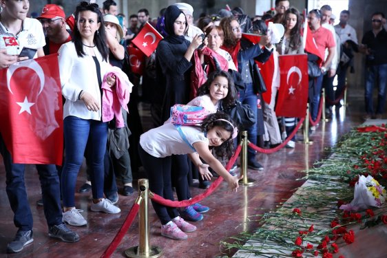 ADD'den Teröre Karşı Birlik Yürüyüşü