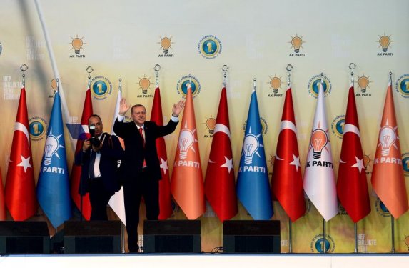 AK Parti'nin veda kongresinden görüntüler