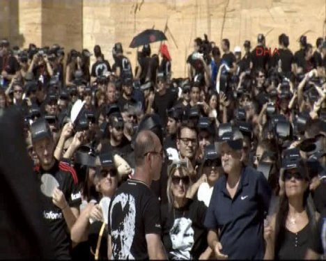 Anıtkabir'de rekor denemesinden görüntüler