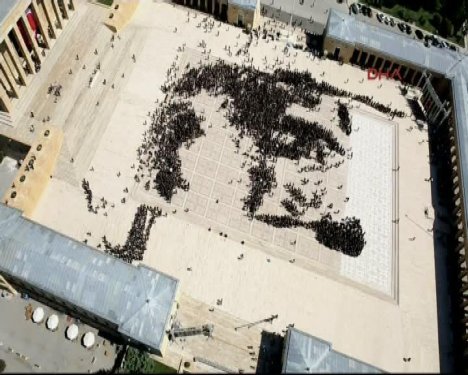 Anıtkabir'de rekor denemesinden görüntüler