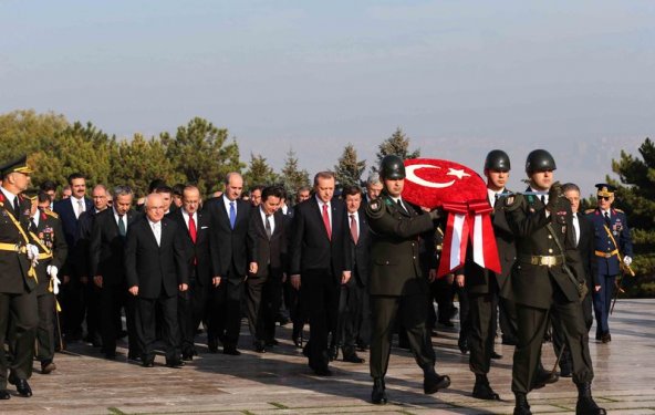 Ankara'da ilk tören Anıtkabir'de