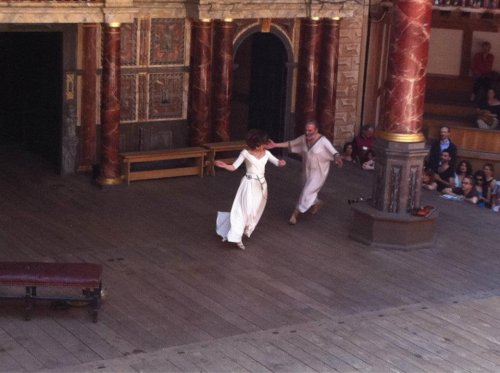 Antonius ile Kleopatra İngiltere'de Türkçe sahnelendi