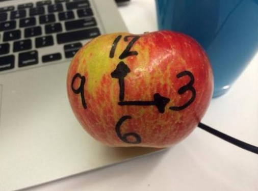 Apple Watch tanıtıldı capsler patladı