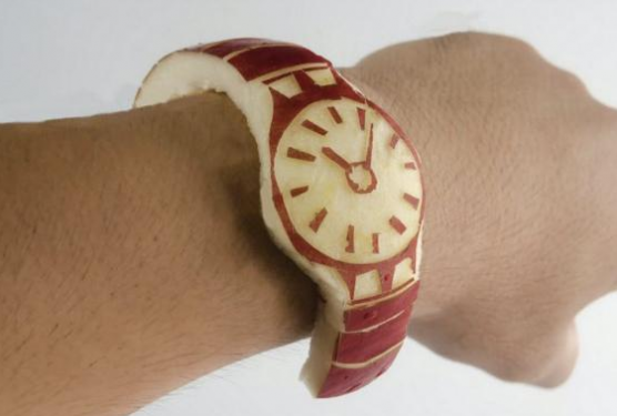 Apple Watch tanıtıldı capsler patladı