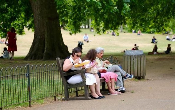 Avrupa son yılların en sıcak yazını yaşıyor