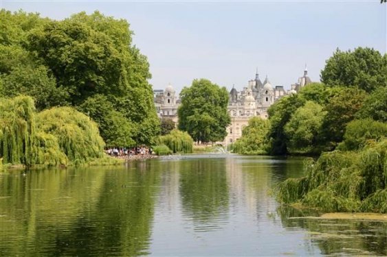 Avrupa son yılların en sıcak yazını yaşıyor