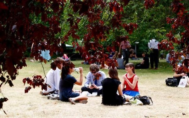 Avrupa son yılların en sıcak yazını yaşıyor