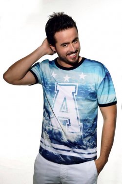 Aydın Kurtoğlu müzik sektörüne hızlı giriş yaptı