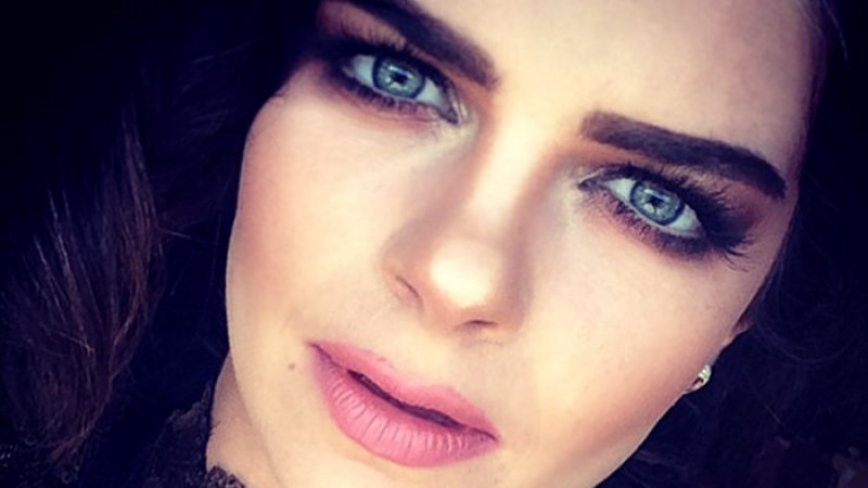 Pelin Karahan ikinci çocuk mesajı verdi 