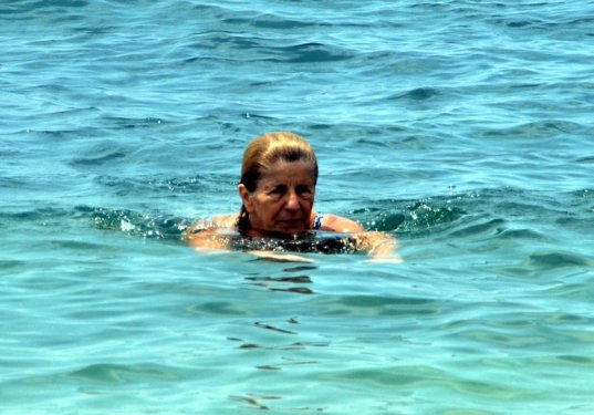 Bodrum'da oyunu kullanan plaja koştu