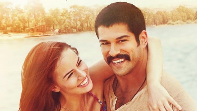 Burak Özçivit ve Fahriye Evcen'den aşk itirafı
