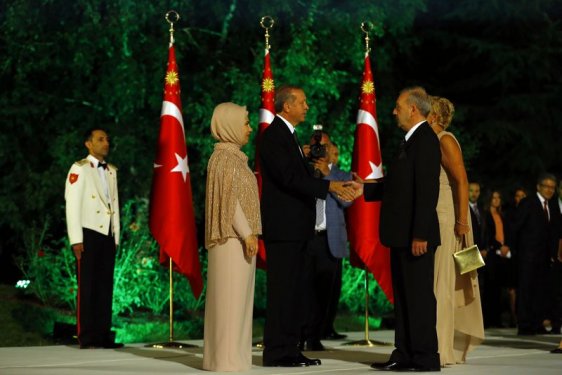 Cumhurbaşkanı Erdoğan'ın Köşk'teki ilk resepsiyonu