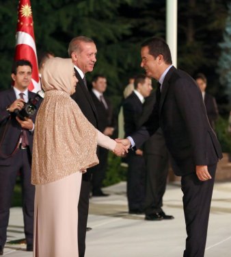 Cumhurbaşkanı Erdoğan'ın Köşk'teki ilk resepsiyonu