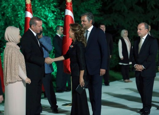 Cumhurbaşkanı Erdoğan'ın Köşk'teki ilk resepsiyonu