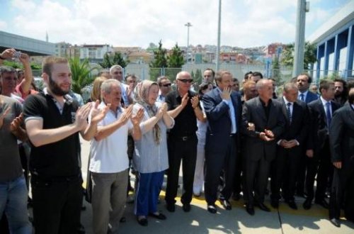 Trabzonlu şehitlere gözyaşıyla karşılama