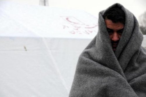 Van'da kar yağışı başladı