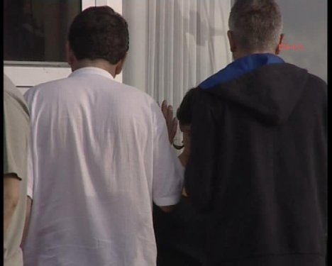 Balyoz Davası sanıklarının yakınları şoka girdi