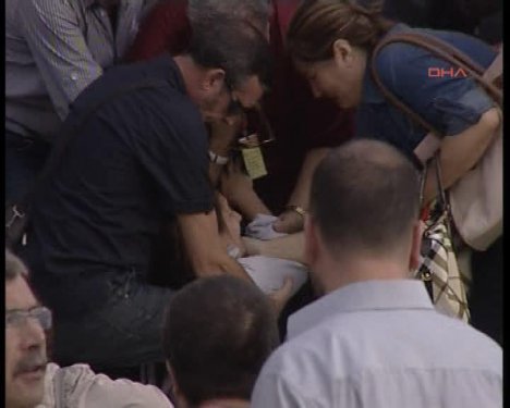 Balyoz Davası sanıklarının yakınları şoka girdi