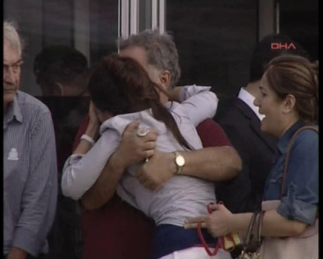 Balyoz Davası sanıklarının yakınları şoka girdi