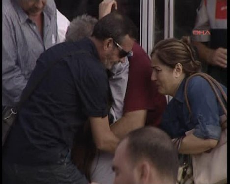 Balyoz Davası sanıklarının yakınları şoka girdi