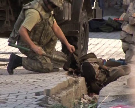 Beytüşşebap'ta çatışma sonrası görüntüler