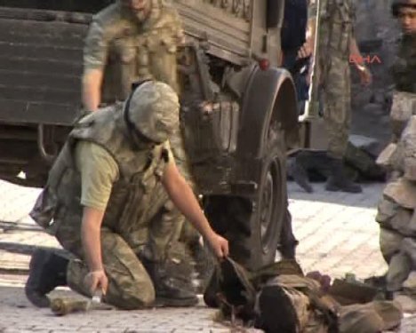 Beytüşşebap'ta çatışma sonrası görüntüler