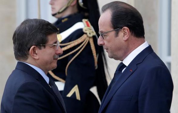 Dünya liderleri teröre karşı Paris'te