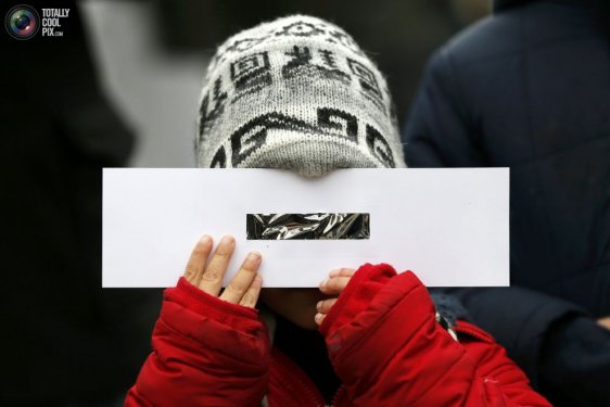 Dünyadan Güneş tutulması manzaraları