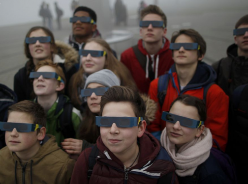 Dünyadan Güneş tutulması manzaraları