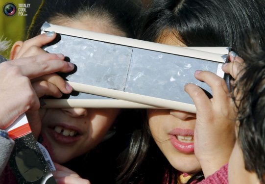 Dünyadan Güneş tutulması manzaraları