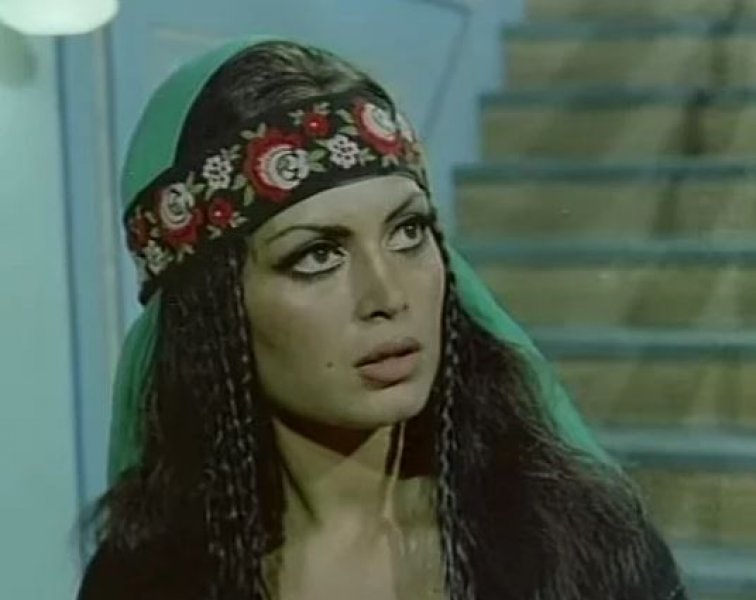 Türkan çaldı Sultan oynadı