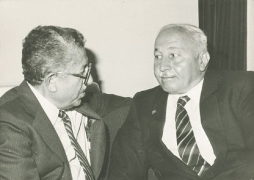 Erbakan’ın hiç yayınlanmamış & az bilinen fotoğrafları