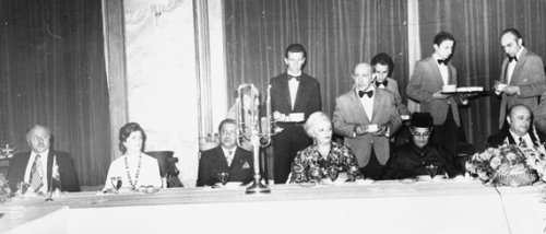 Erbakan’ın hiç yayınlanmamış & az bilinen fotoğrafları