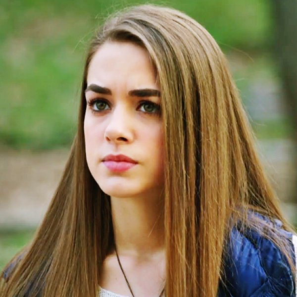 Hande ve Bensu Soral: Hiç hayal kurmayız