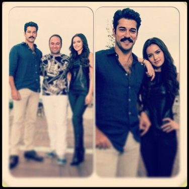 Fahriye ile Burak galaya el ele geldi